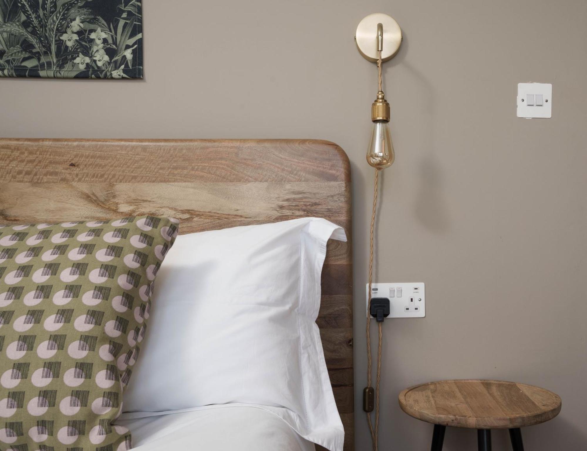Modern Central One Bedroom Apartment In Penzance Eksteriør billede